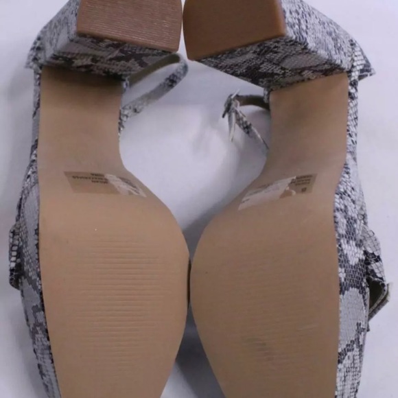 2 for $22🔥Sale Lemonade MILAN Faux Snake Chunky Platforms - Picture 11 of 12